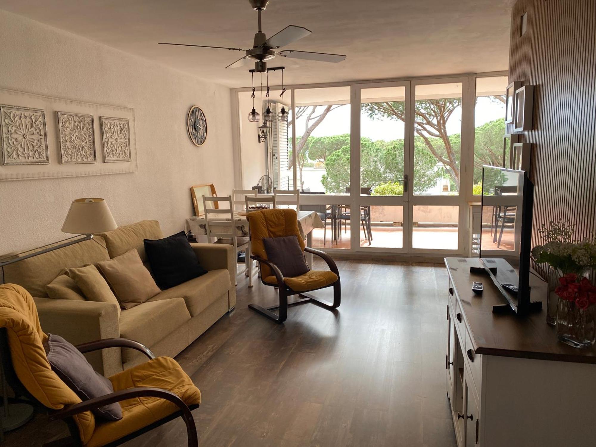 Politur Apartment Кастел Пладжа де Аро Екстериор снимка